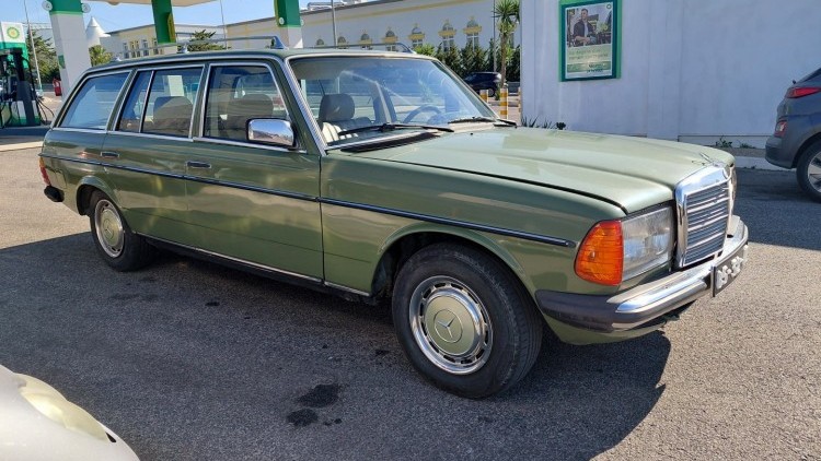 Mercedes-Benz 240 TD W123