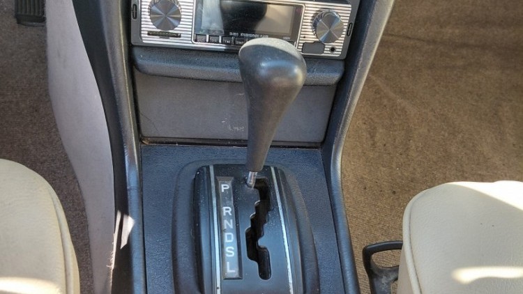 Mercedes-Benz 240 TD W123