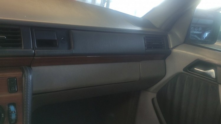 Mercedes-Benz 300 TD TURBO