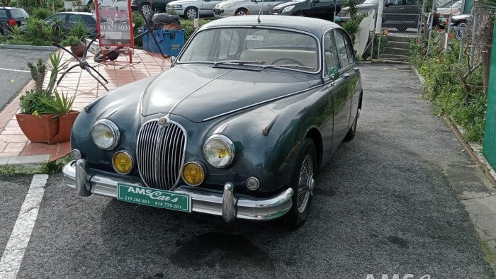 Jaguar MK II luxe
