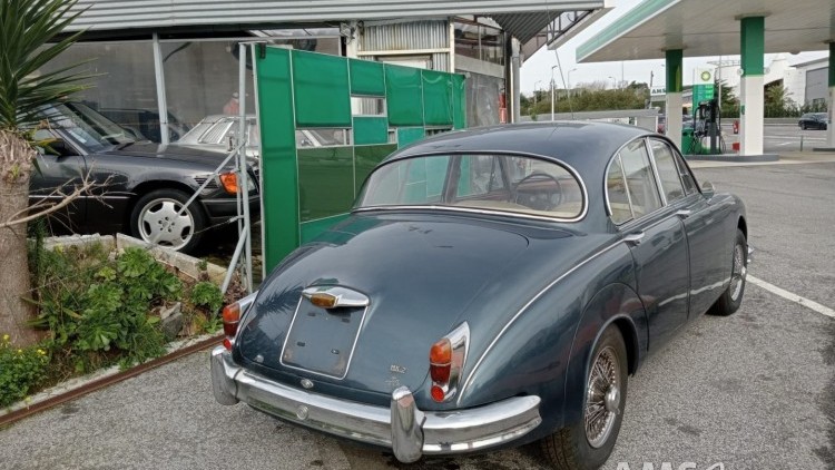 Jaguar MK II luxe