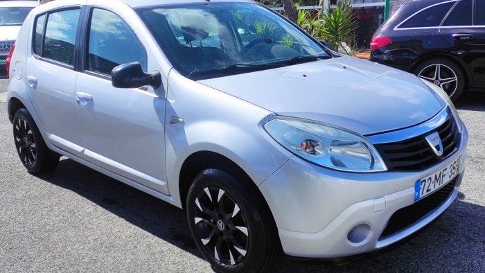 Dacia Sandero 1.2 LAUREATE