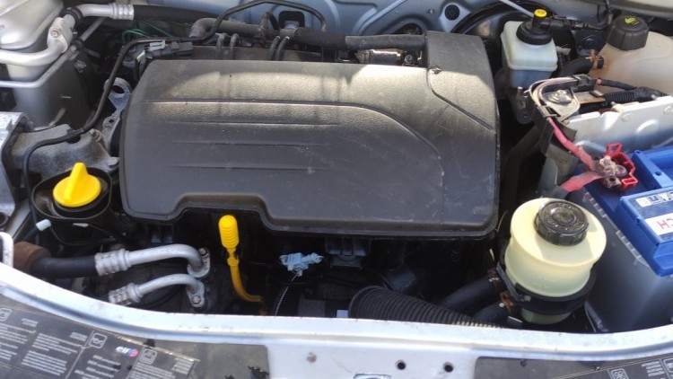 Dacia Sandero 1.2 LAUREATE