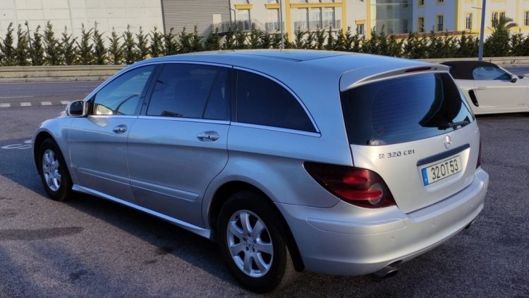 Mercedes-Benz Classe R 320 CDI 6 lugares