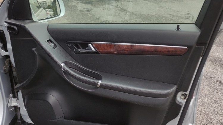 Mercedes-Benz Classe R 320 CDI 6 lugares