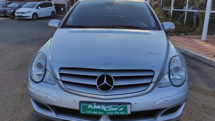 Mercedes-Benz Classe R 320 CDI 6 lugares