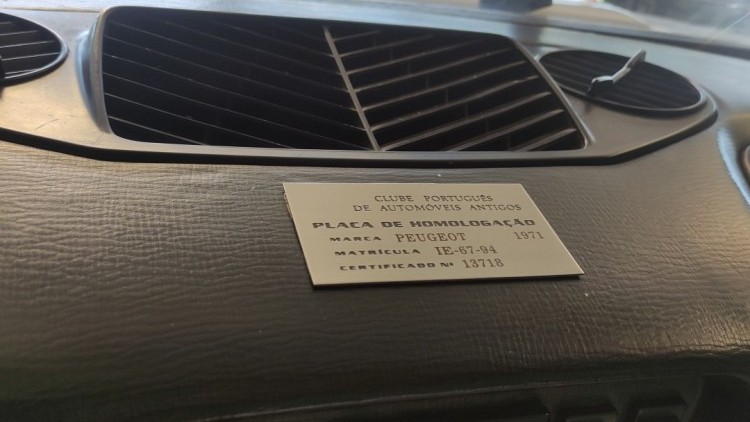 Peugeot 504 coupe 2.0