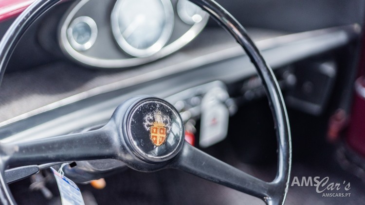 Austin Mini Super De Luxe Saloon