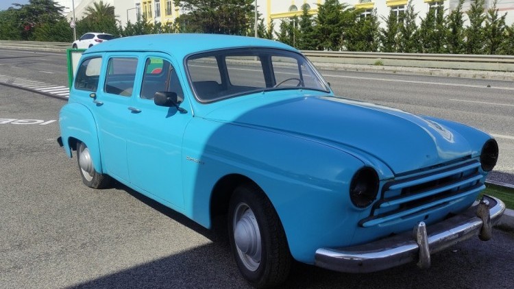 Renault Fregate Domaine Wagon