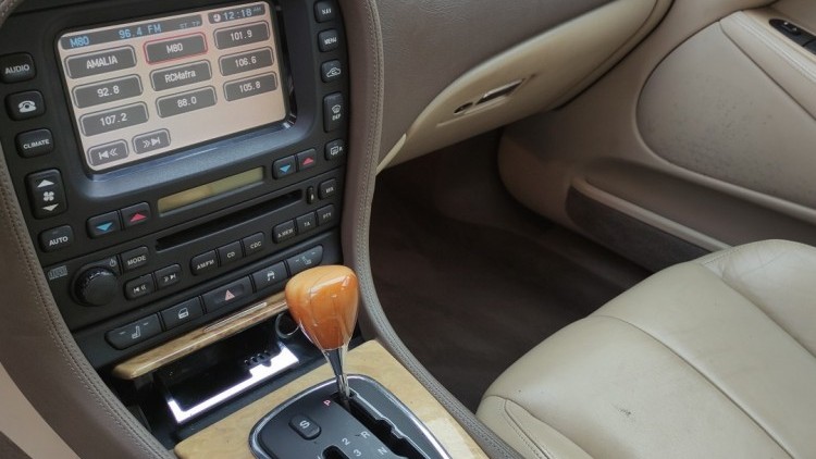 Jaguar S-Type V6 2.7 D