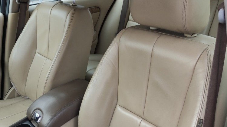 Jaguar S-Type V6 2.7 D
