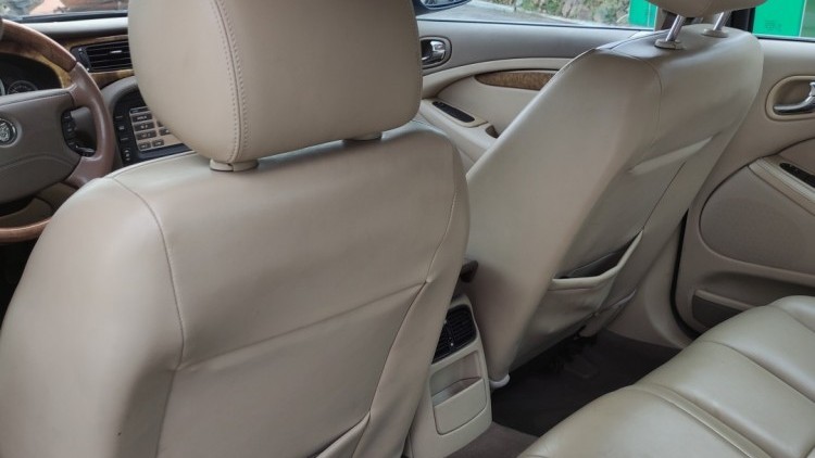 Jaguar S-Type V6 2.7 D