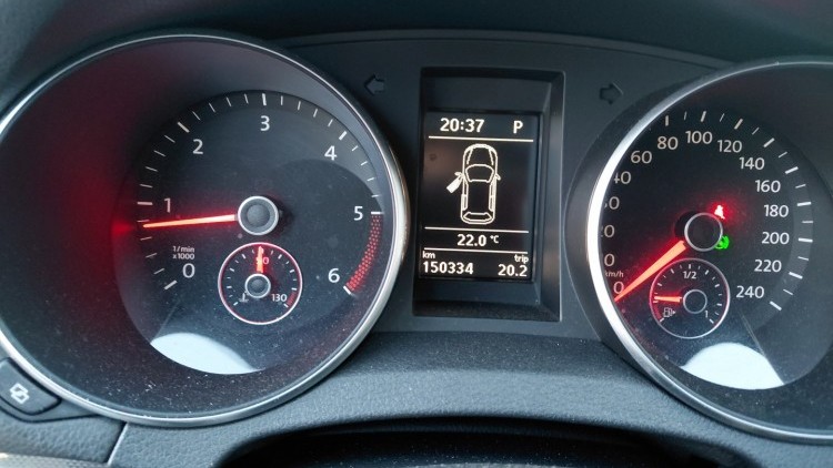 Volkswagen Golf 1.6 TDI DSG