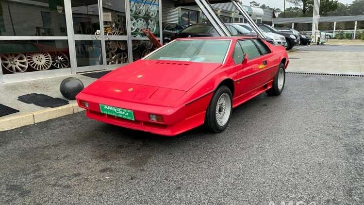 Lotus Esprit TURBO II