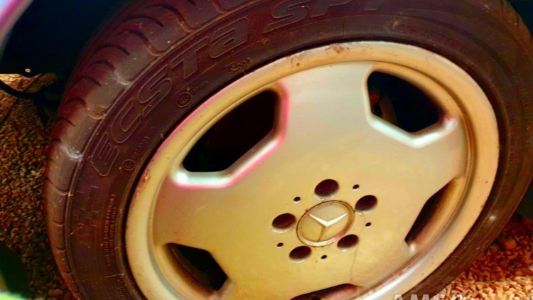 Mercedes-Benz 380 SEC